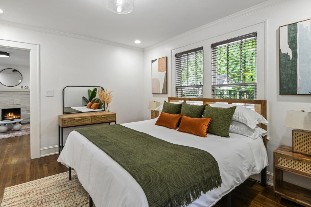 Sun Lit Bungalow With Good Vibes And Lots Of Wine - Designedbydom Atlanta Zewnętrze zdjęcie