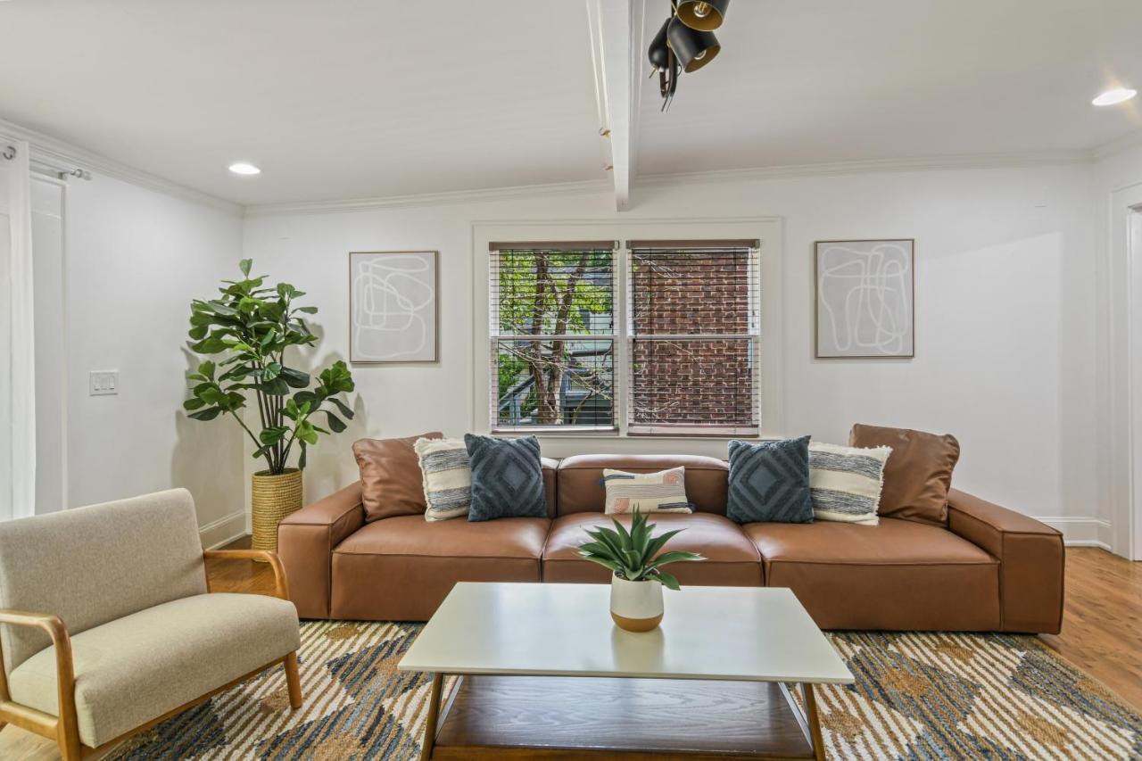 Sun Lit Bungalow With Good Vibes And Lots Of Wine - Designedbydom Atlanta Zewnętrze zdjęcie